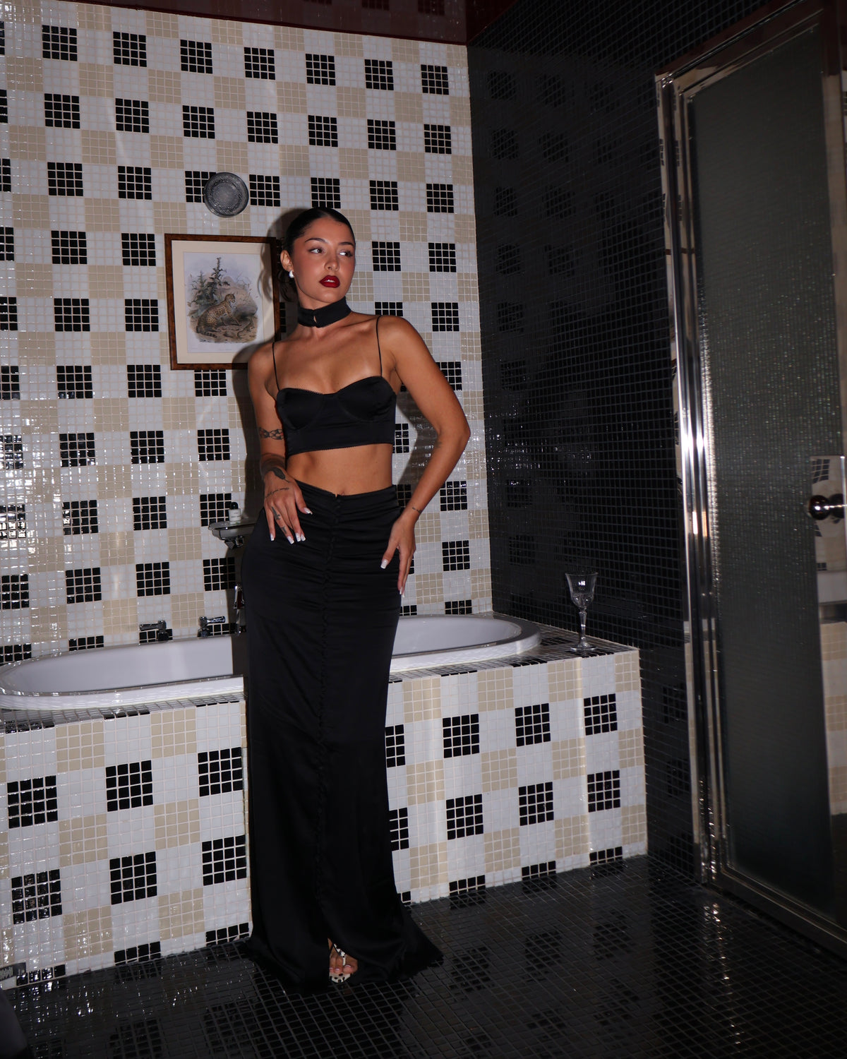 Reserva HER —The Set Black