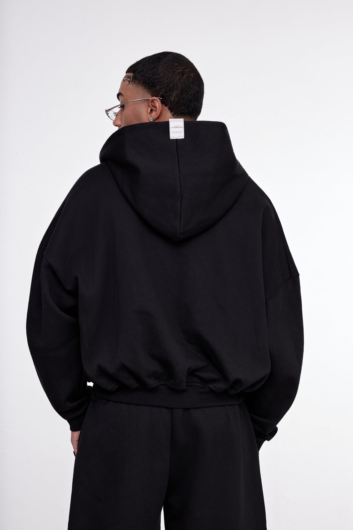 Pre order EVERYDAY FULL-ZIP HOODIE BLACK
