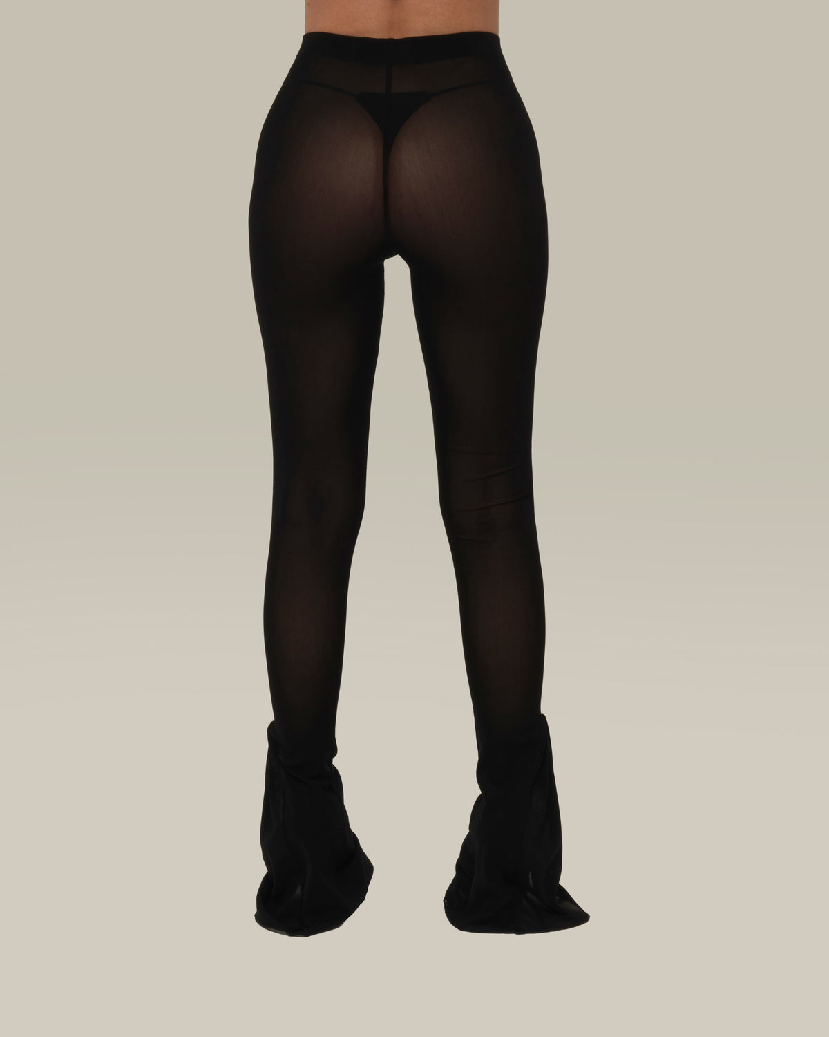 LE PANTY NOIR