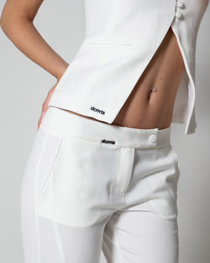 SUIT — The Waistcoat White