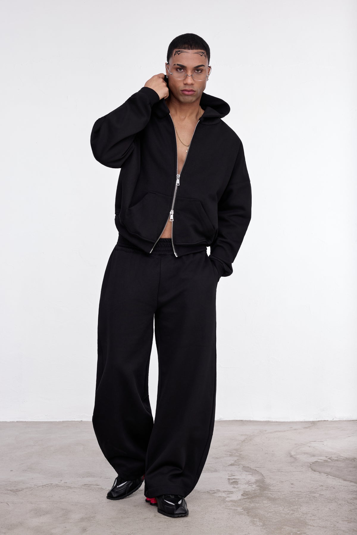 Pre order EVERYDAY FULL-ZIP HOODIE BLACK