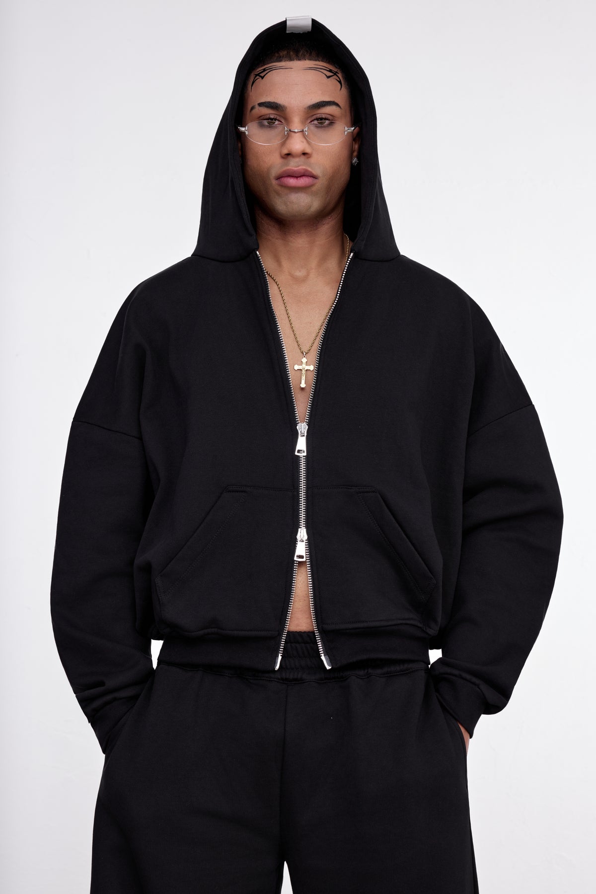 Pre order EVERYDAY FULL-ZIP HOODIE BLACK