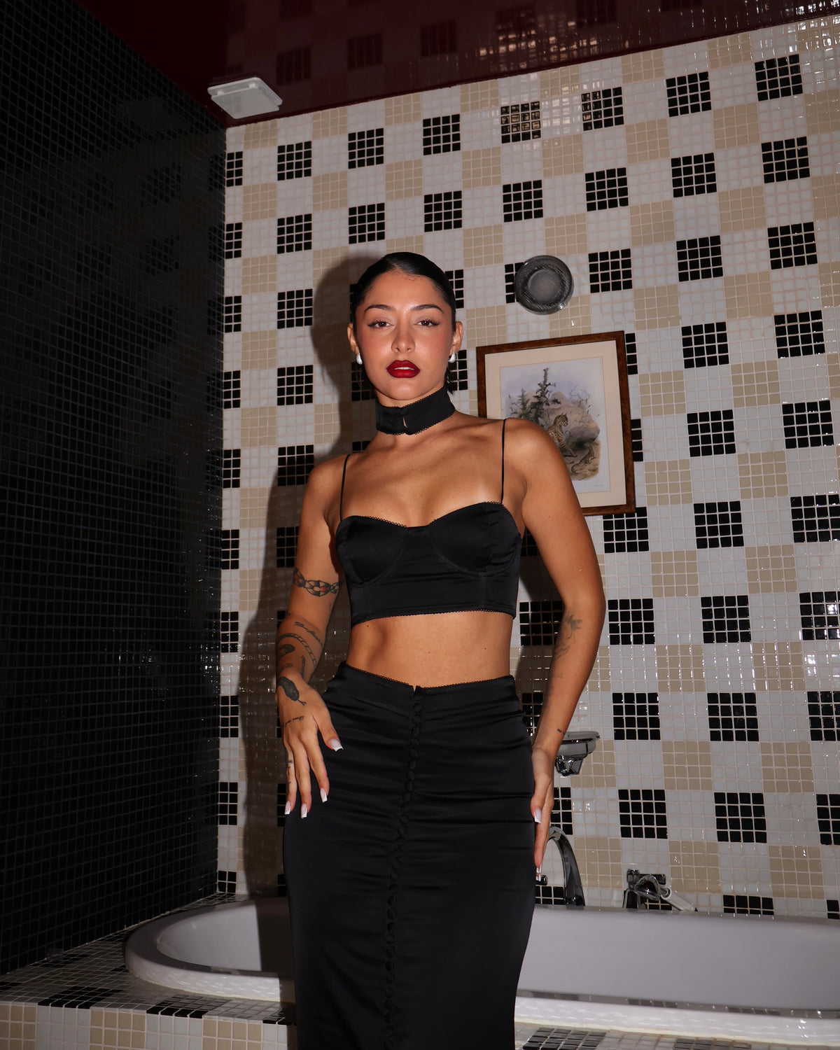 Reserva HER —The Set Black